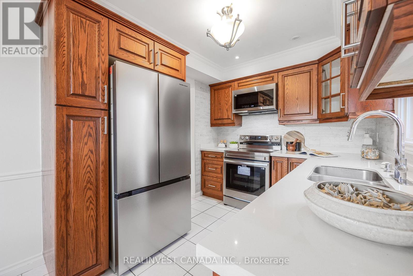 99 Carisbrooke Square, Toronto, Ontario  M1B 4M3 - Photo 17 - E12369469