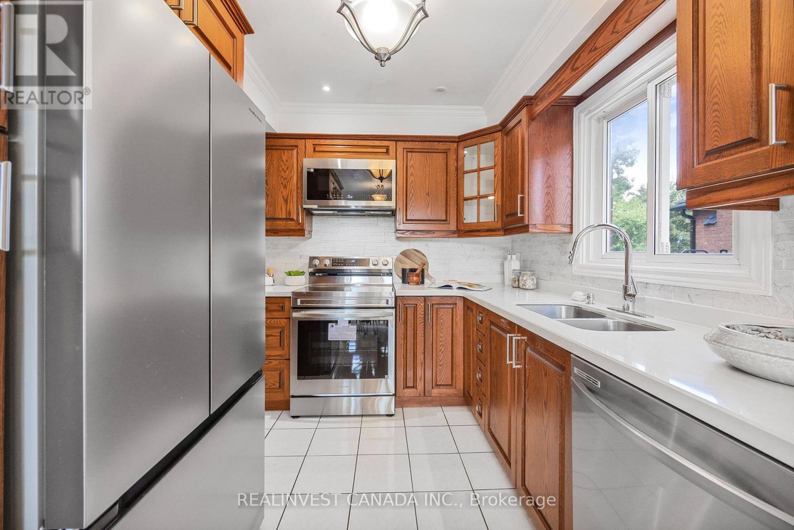 99 Carisbrooke Square, Toronto, Ontario  M1B 4M3 - Photo 18 - E12369469