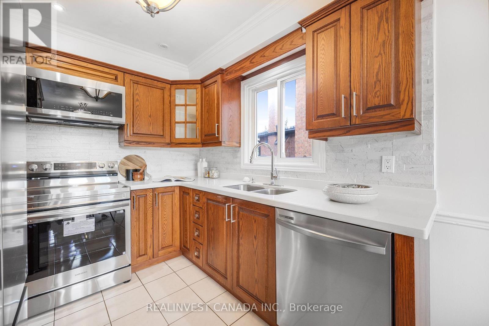 99 Carisbrooke Square, Toronto, Ontario  M1B 4M3 - Photo 19 - E12369469