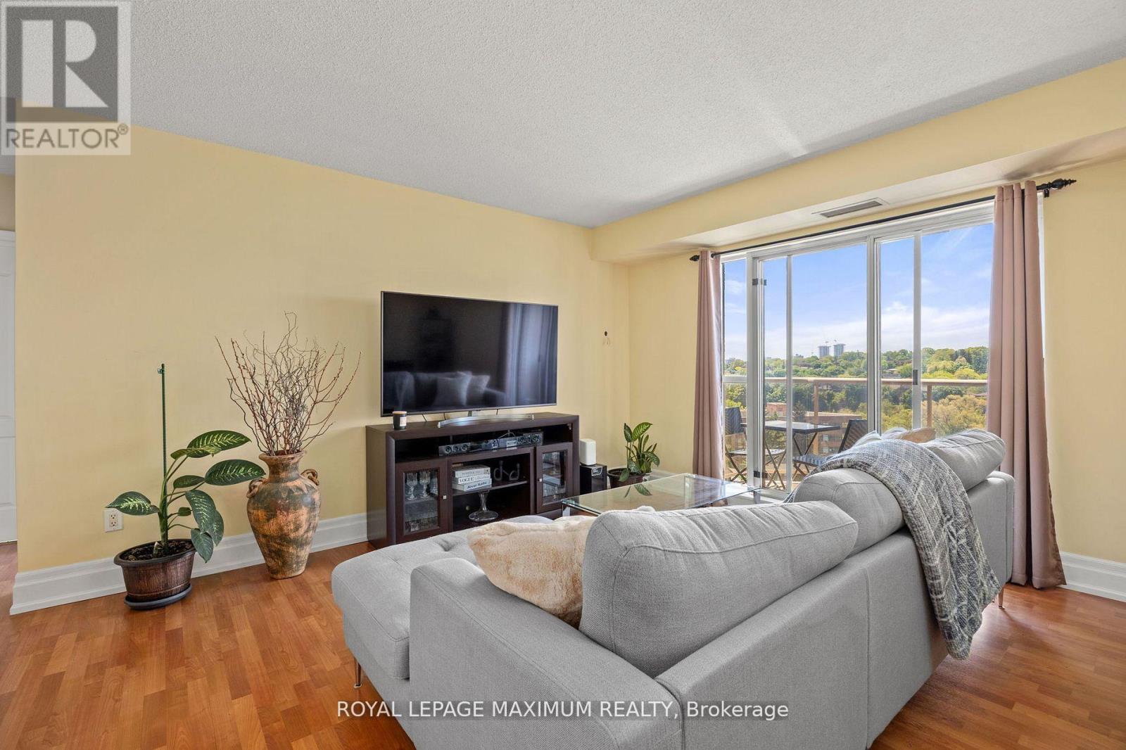 807 - 2088 Lawrence Avenue W, Toronto, Ontario  M9N 2Z9 - Photo 10 - W12369462