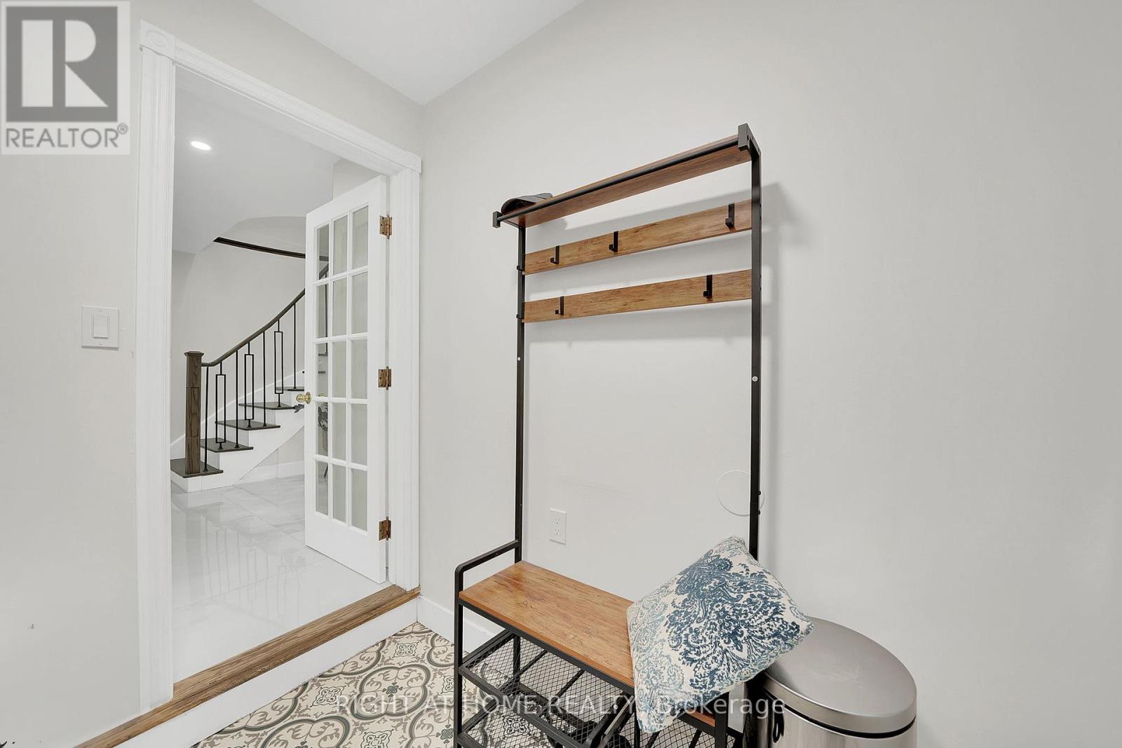 57 Wexford Road, Brampton, Ontario  L6Z 2W4 - Photo 18 - W12369463