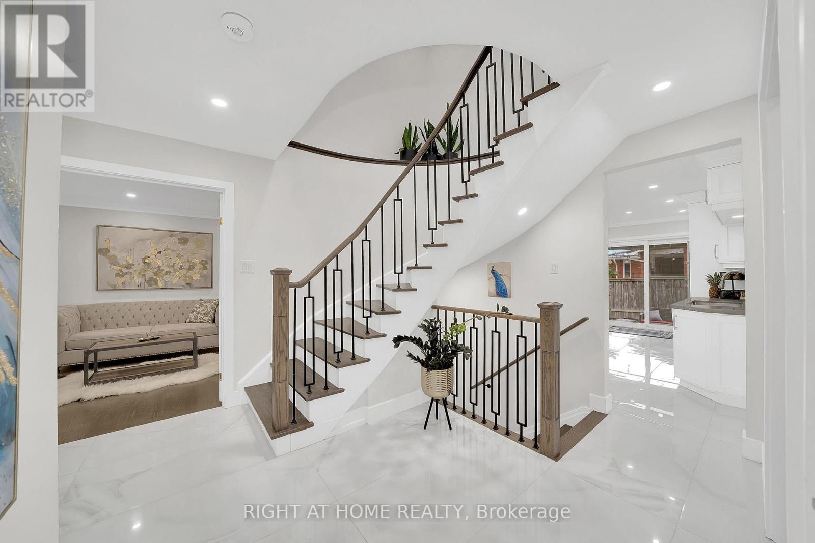 57 Wexford Road, Brampton, Ontario  L6Z 2W4 - Photo 19 - W12369463