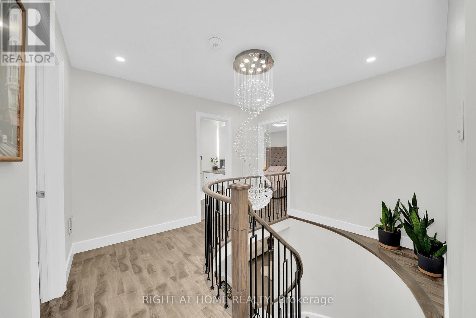 57 Wexford Road, Brampton, Ontario  L6Z 2W4 - Photo 24 - W12369463