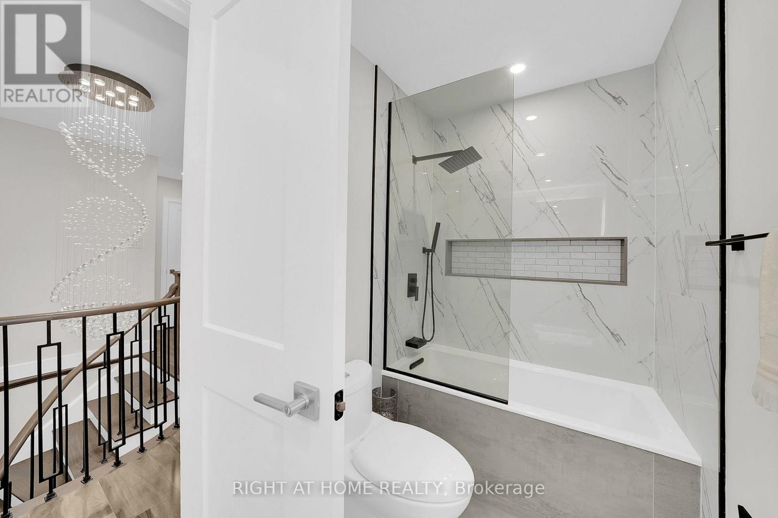 57 Wexford Road, Brampton, Ontario  L6Z 2W4 - Photo 29 - W12369463