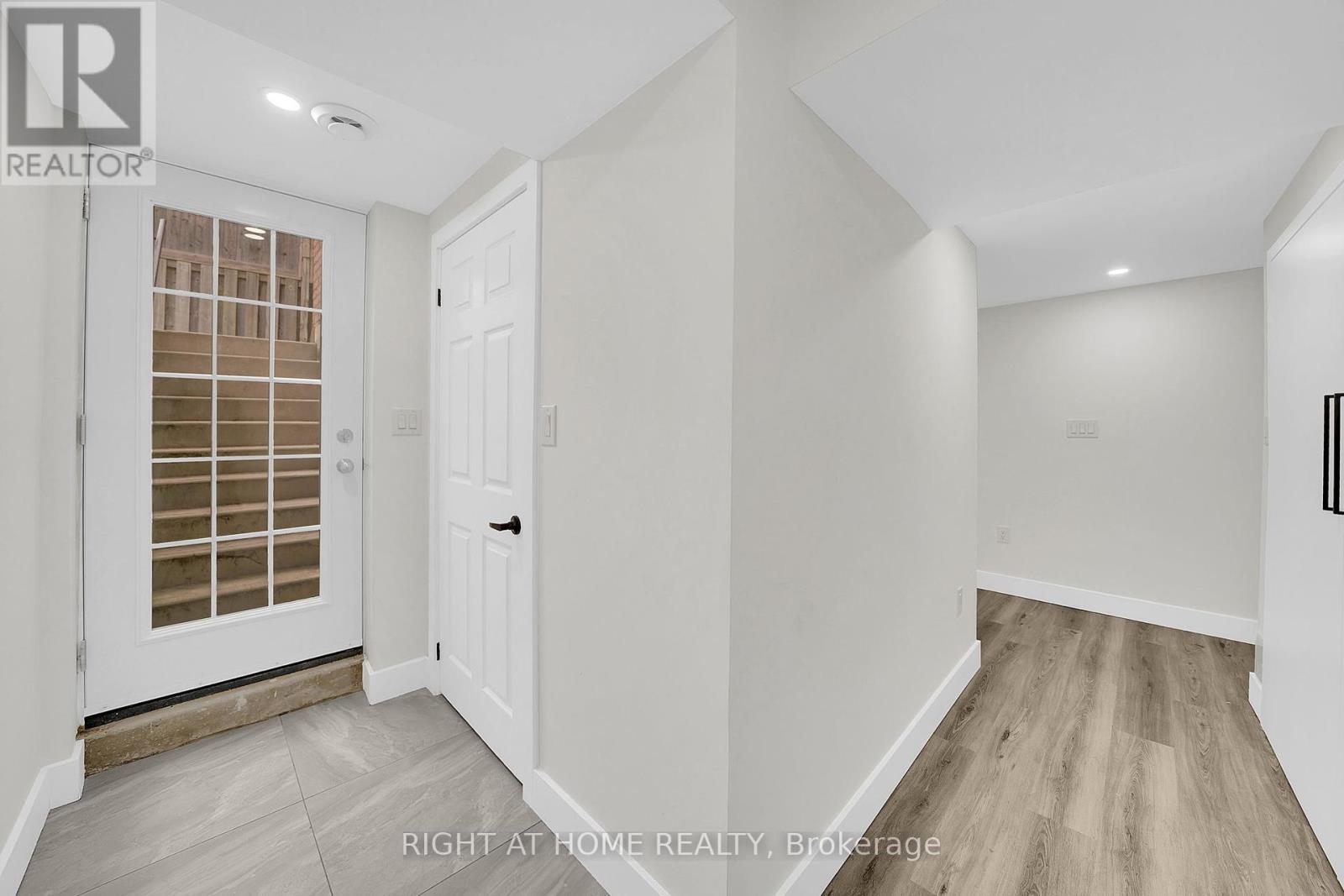 57 Wexford Road, Brampton, Ontario  L6Z 2W4 - Photo 41 - W12369463