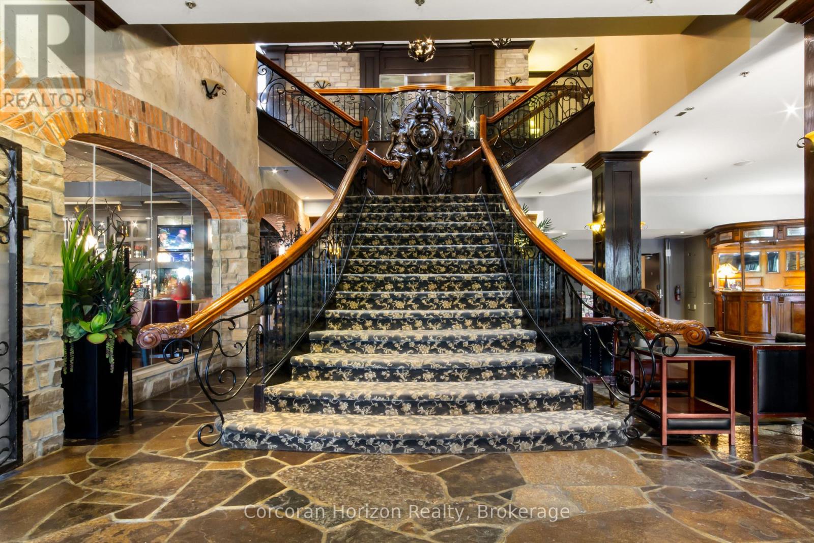 271 Merritt Street, St. Catharines (Oakdale), Ontario  L2T 1K1 - Photo 17 - X12369475