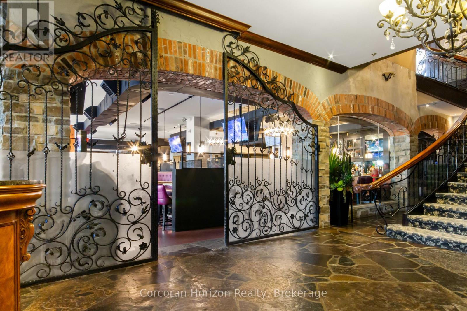 271 Merritt Street, St. Catharines (Oakdale), Ontario  L2T 1K1 - Photo 26 - X12369475