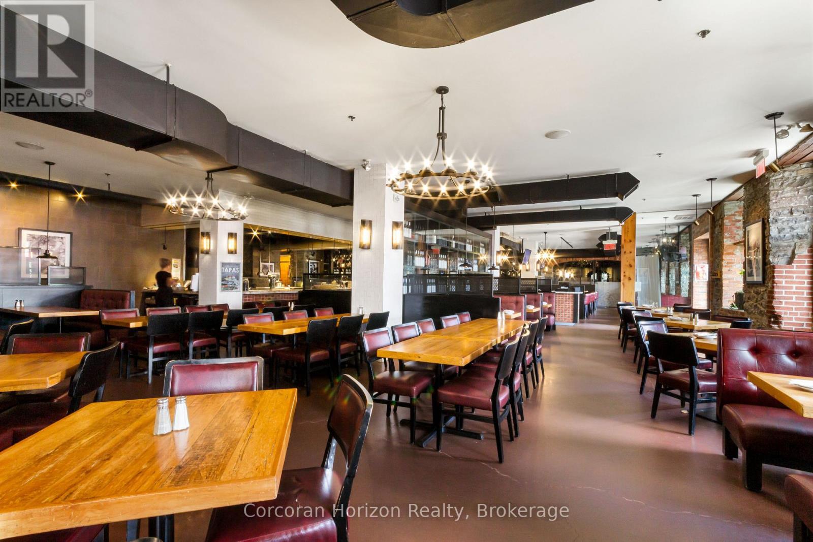 271 Merritt Street, St. Catharines (Oakdale), Ontario  L2T 1K1 - Photo 32 - X12369475