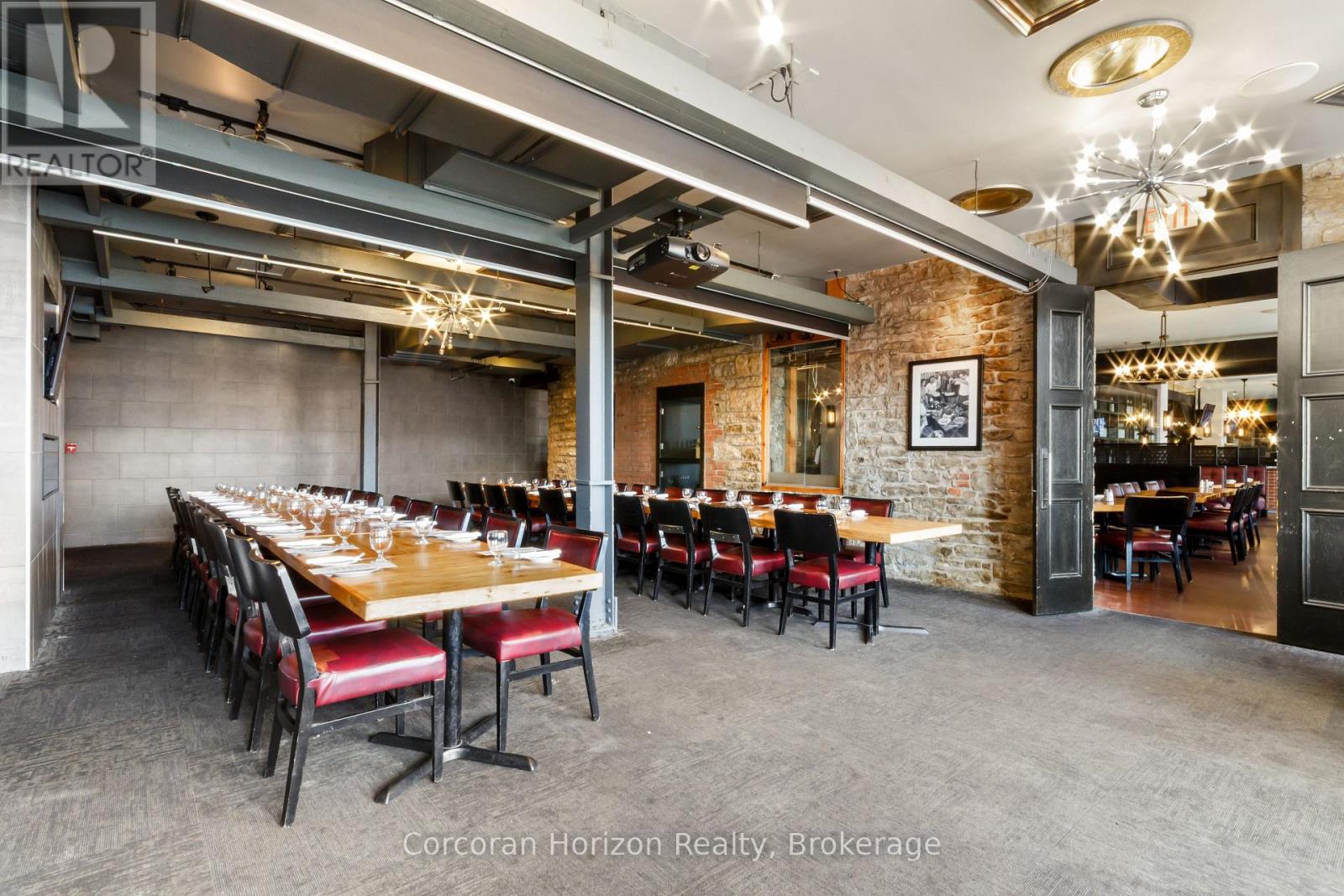 271 Merritt Street, St. Catharines (Oakdale), Ontario  L2T 1K1 - Photo 33 - X12369475