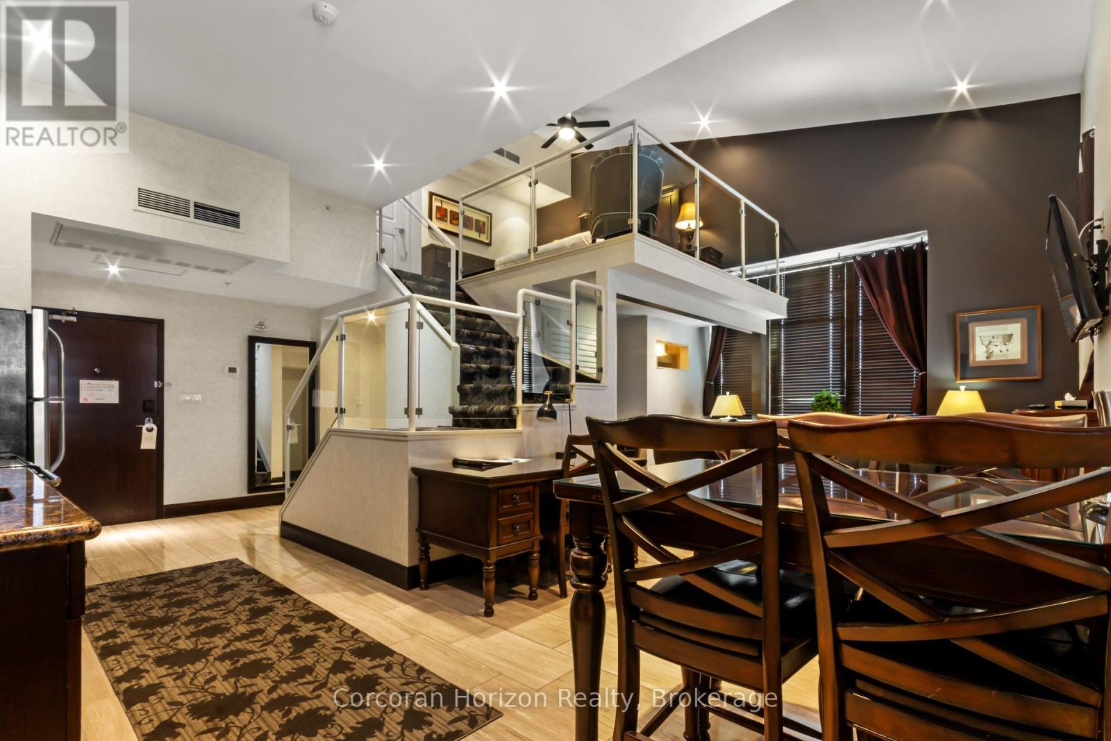 271 Merritt Street, St. Catharines (Oakdale), Ontario  L2T 1K1 - Photo 6 - X12369475