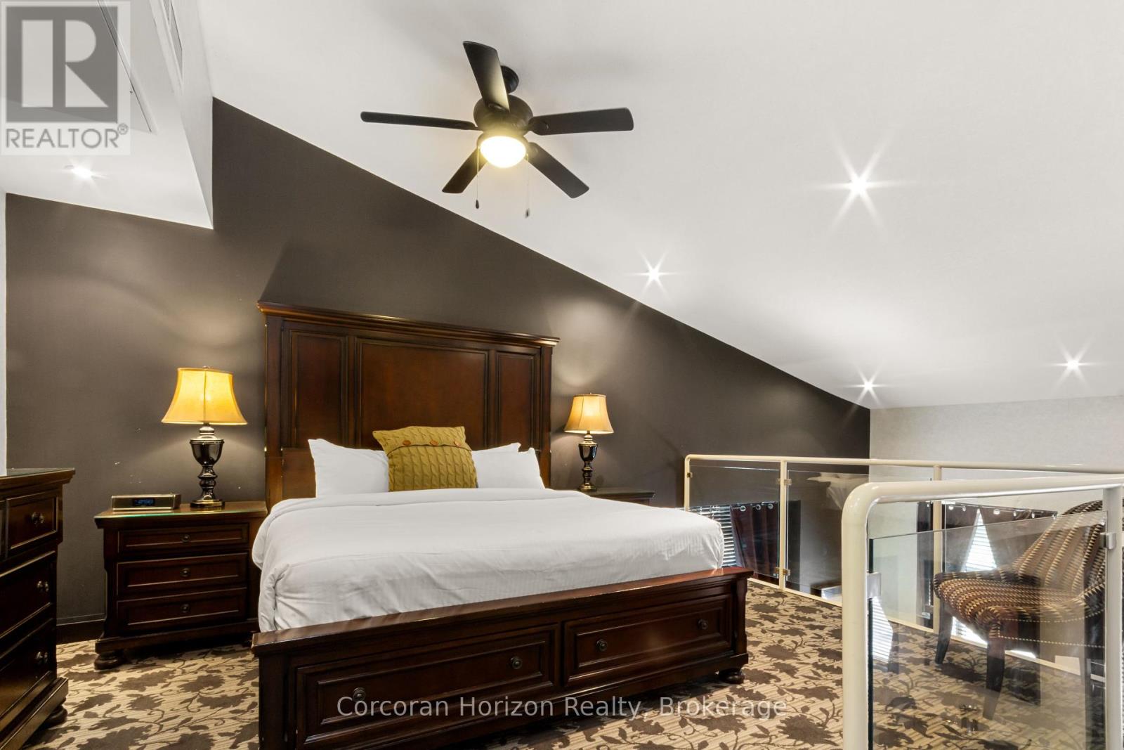 271 Merritt Street, St. Catharines (Oakdale), Ontario  L2T 1K1 - Photo 7 - X12369475