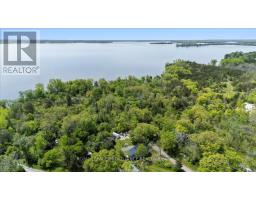 31 ASHE CRESCENT, Belleville, Ontario