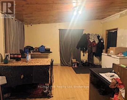 19 Coleman Street, Huron East (Seaforth), Ontario  N0K 1W0 - Photo 21 - X12343915