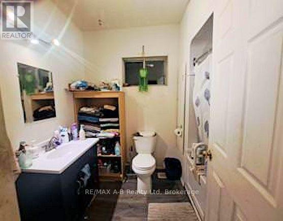 19 Coleman Street, Huron East (Seaforth), Ontario  N0K 1W0 - Photo 23 - X12343915