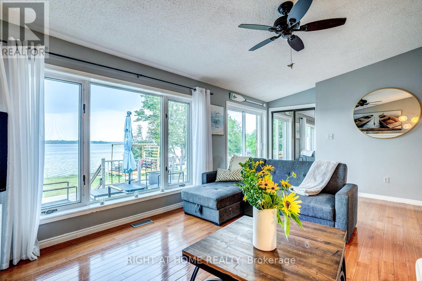 138 Starr Boulevard, Kawartha Lakes, Ontario  K0M 2C0 - Photo 5 - X12368504