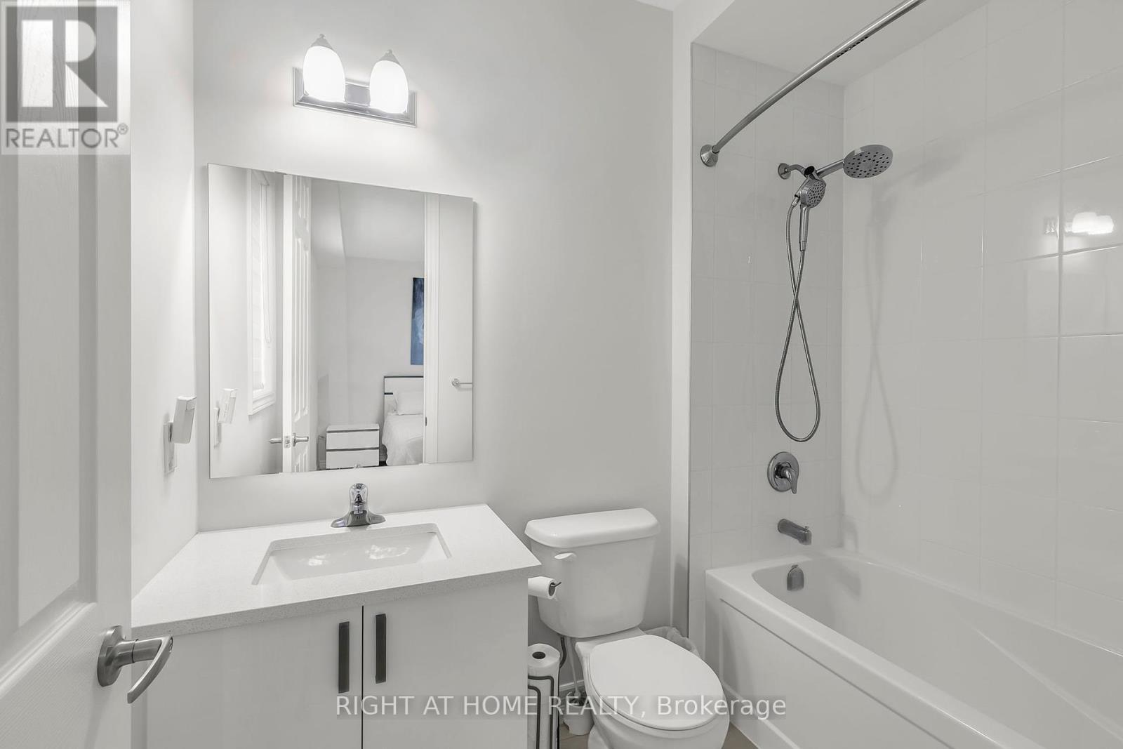 96 Marigold Boulevard, Adjala-Tosorontio, Ontario  L0G 1W0 - Photo 16 - N12369494