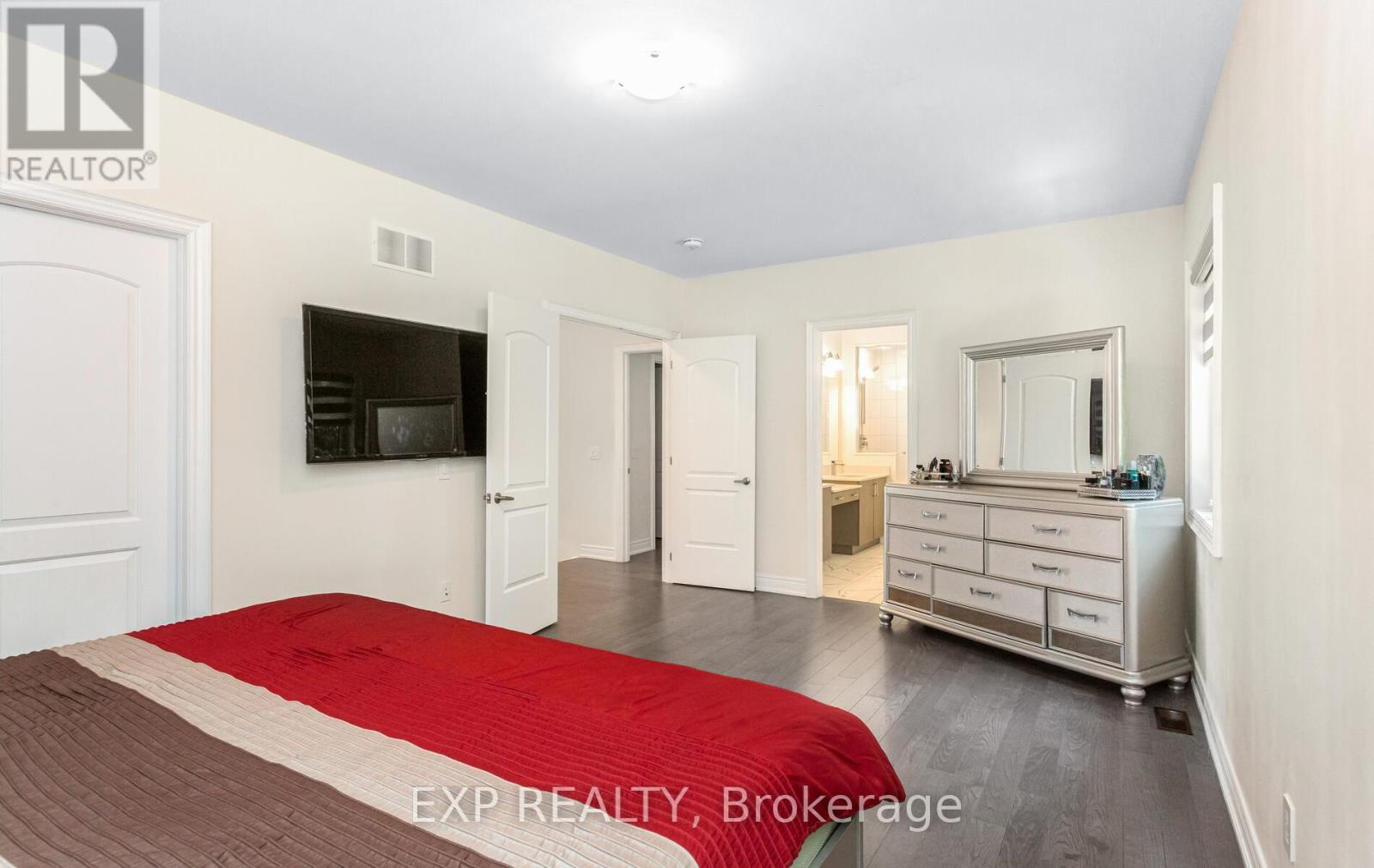 32 Daisy Meadow Crescent, Caledon, Ontario  L7C 3A3 - Photo 30 - W12369506