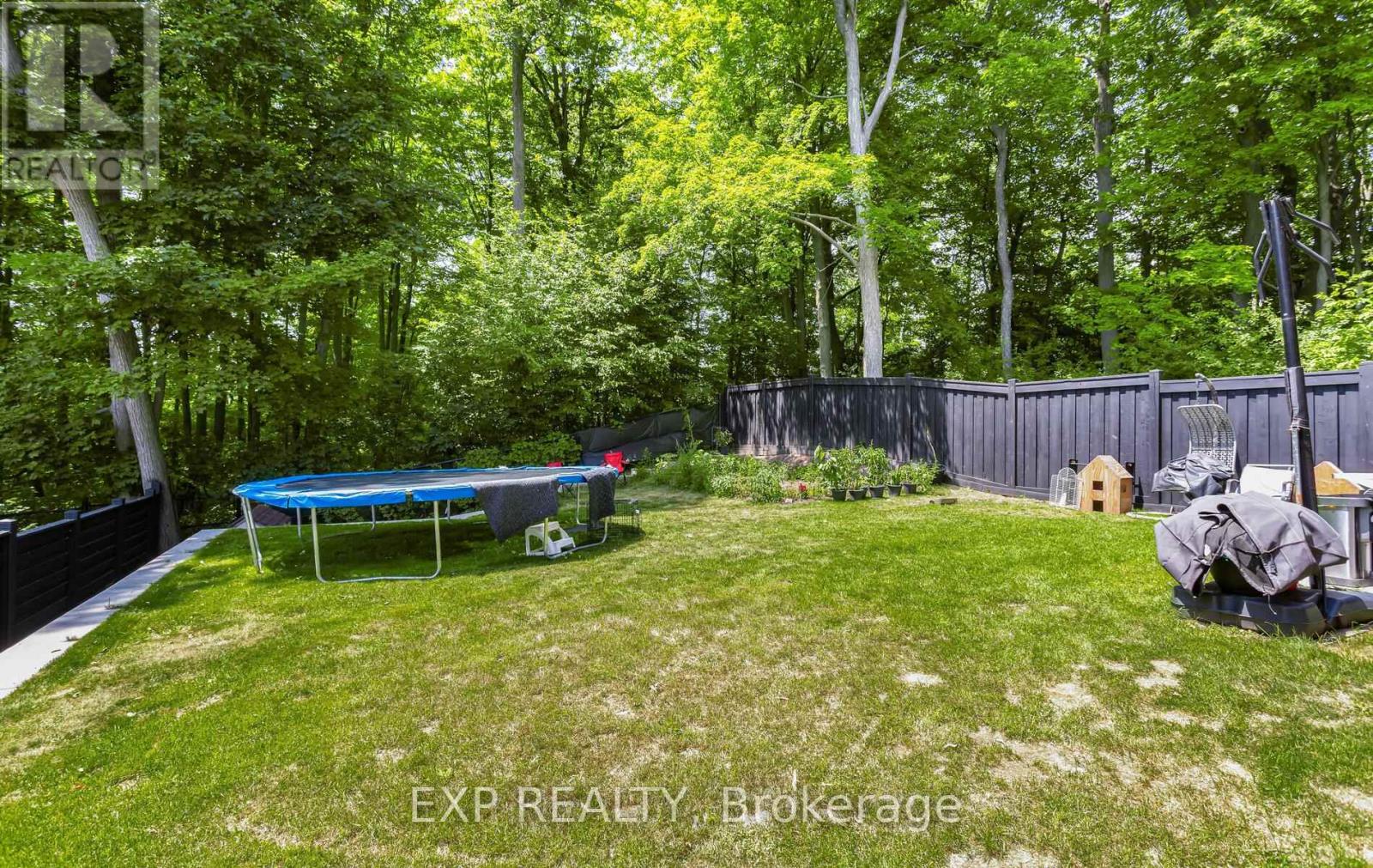 32 Daisy Meadow Crescent, Caledon, Ontario  L7C 3A3 - Photo 48 - W12369506