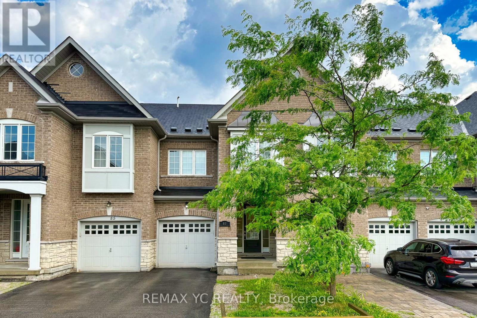 Property at 87 CHAYNA CRESCENT image 3