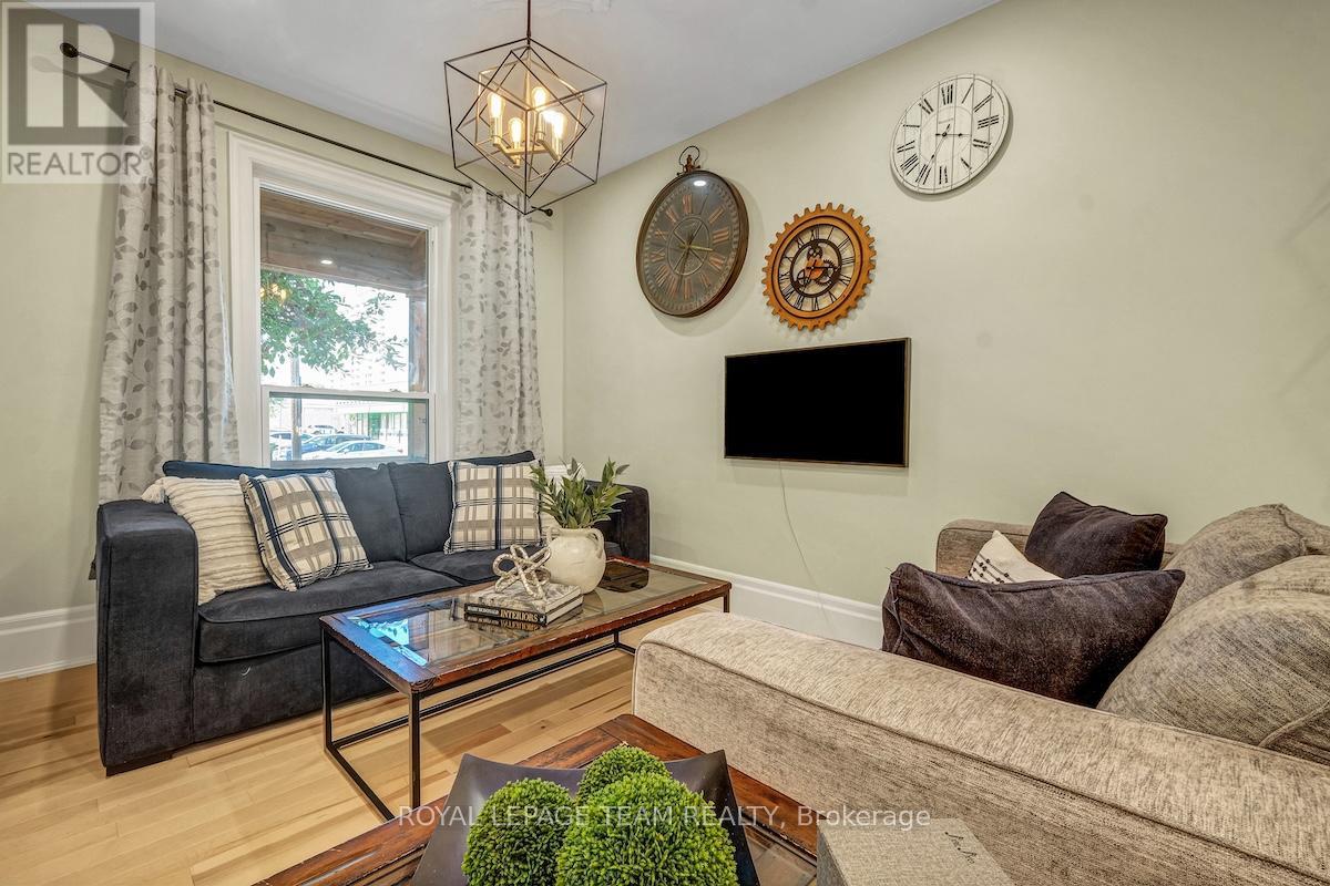 8 Pretoria Avenue, Ottawa, Ontario  K1S 1W7 - Photo 10 - X12369519