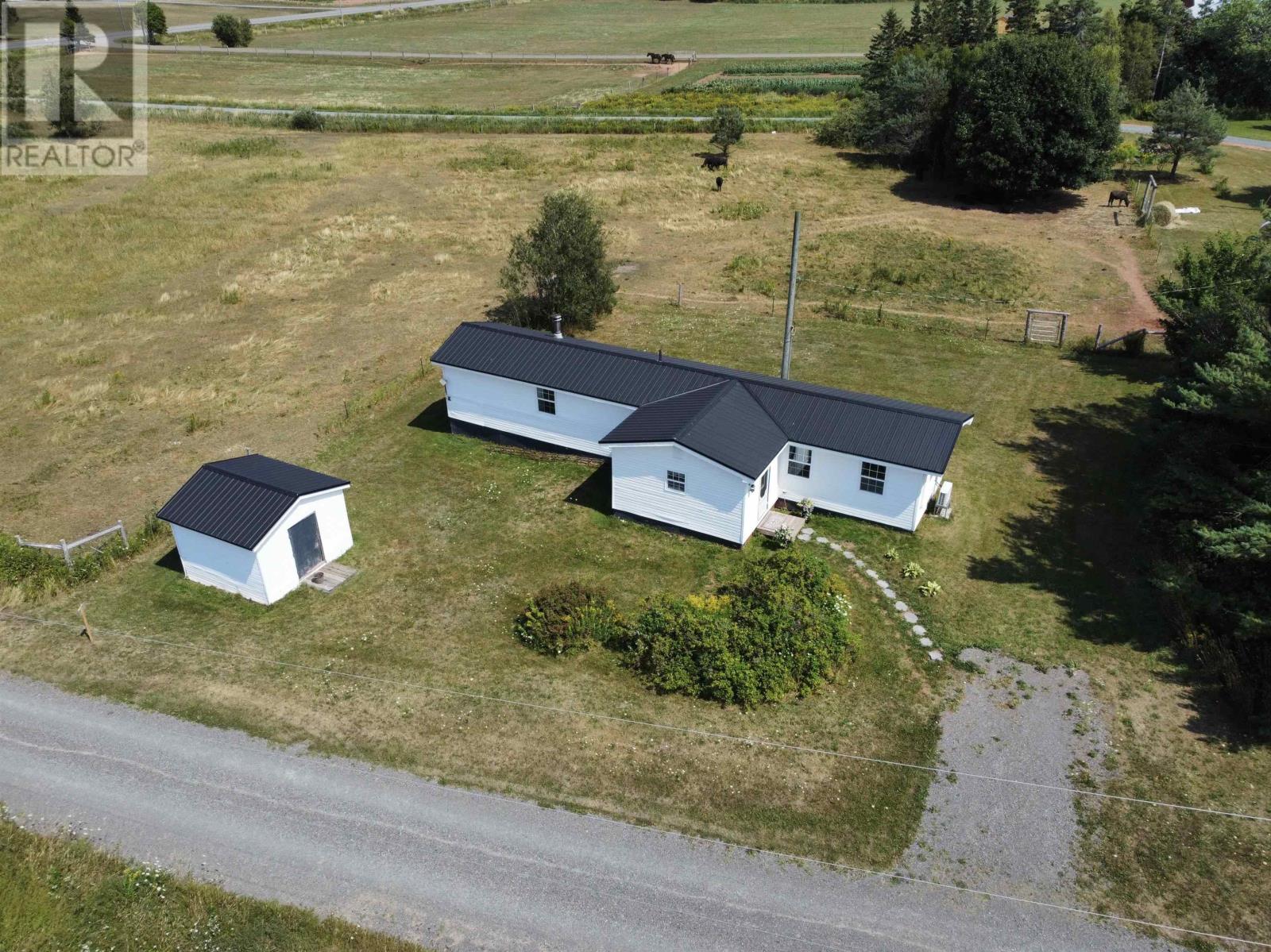 3567 Rte 3 Summerville, Montague, Prince Edward Island  C0A 1R0 - Photo 2 - 202521883
