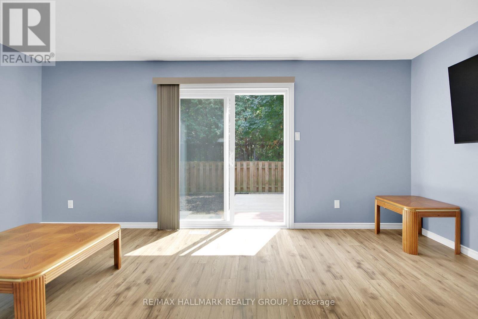 113 - 2570 Southvale Crescent, Ottawa, Ontario  K1B 5B6 - Photo 11 - X12369536