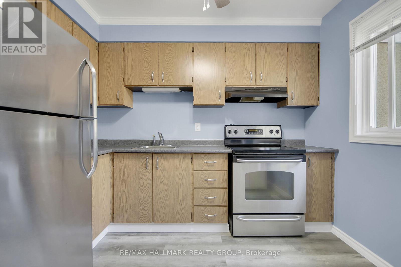 113 - 2570 Southvale Crescent, Ottawa, Ontario  K1B 5B6 - Photo 13 - X12369536
