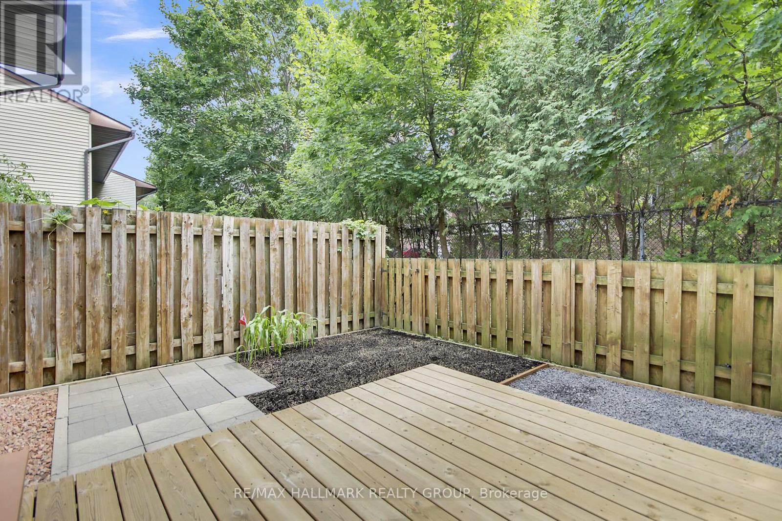 113 - 2570 Southvale Crescent, Ottawa, Ontario  K1B 5B6 - Photo 36 - X12369536