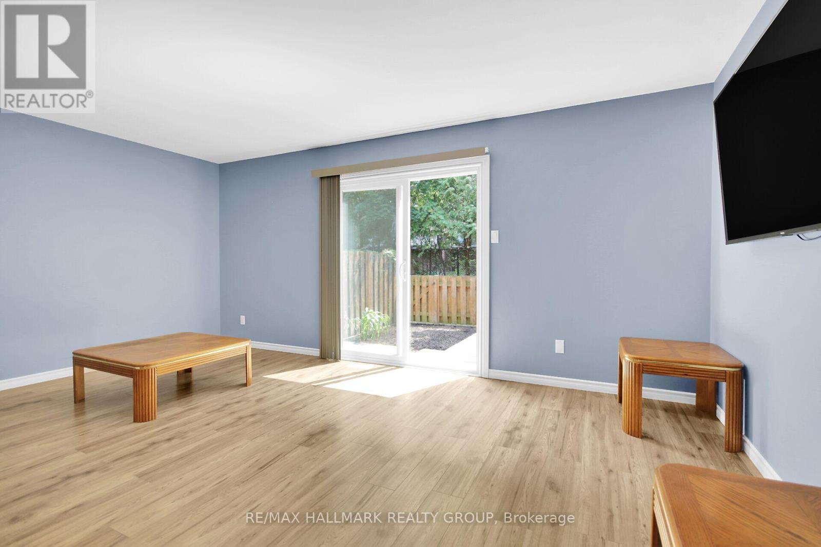 113 - 2570 Southvale Crescent, Ottawa, Ontario  K1B 5B6 - Photo 7 - X12369536