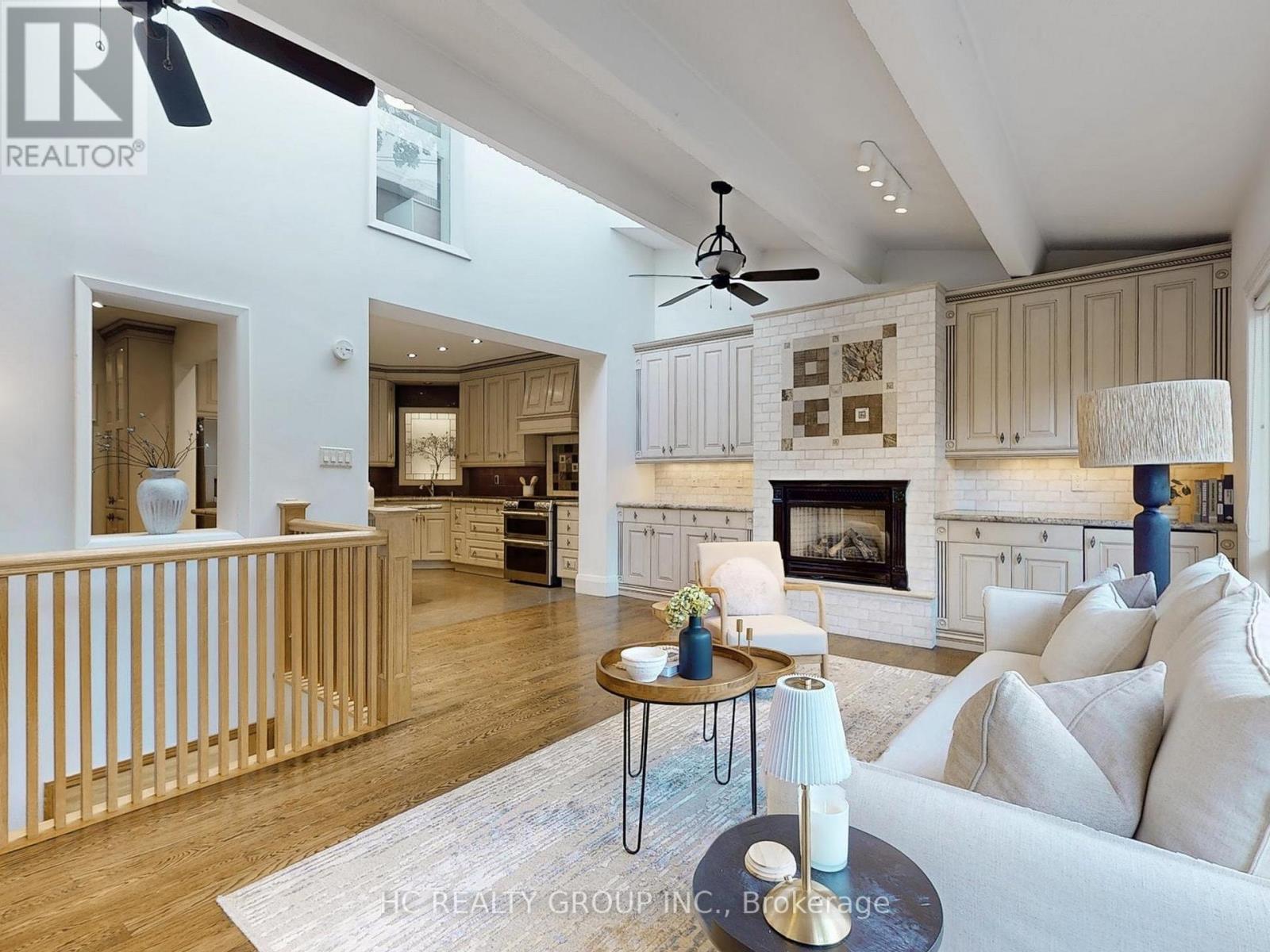 124 Lawrence Avenue E, Toronto, Ontario  M4N 1S8 - Photo 16 - C12369459