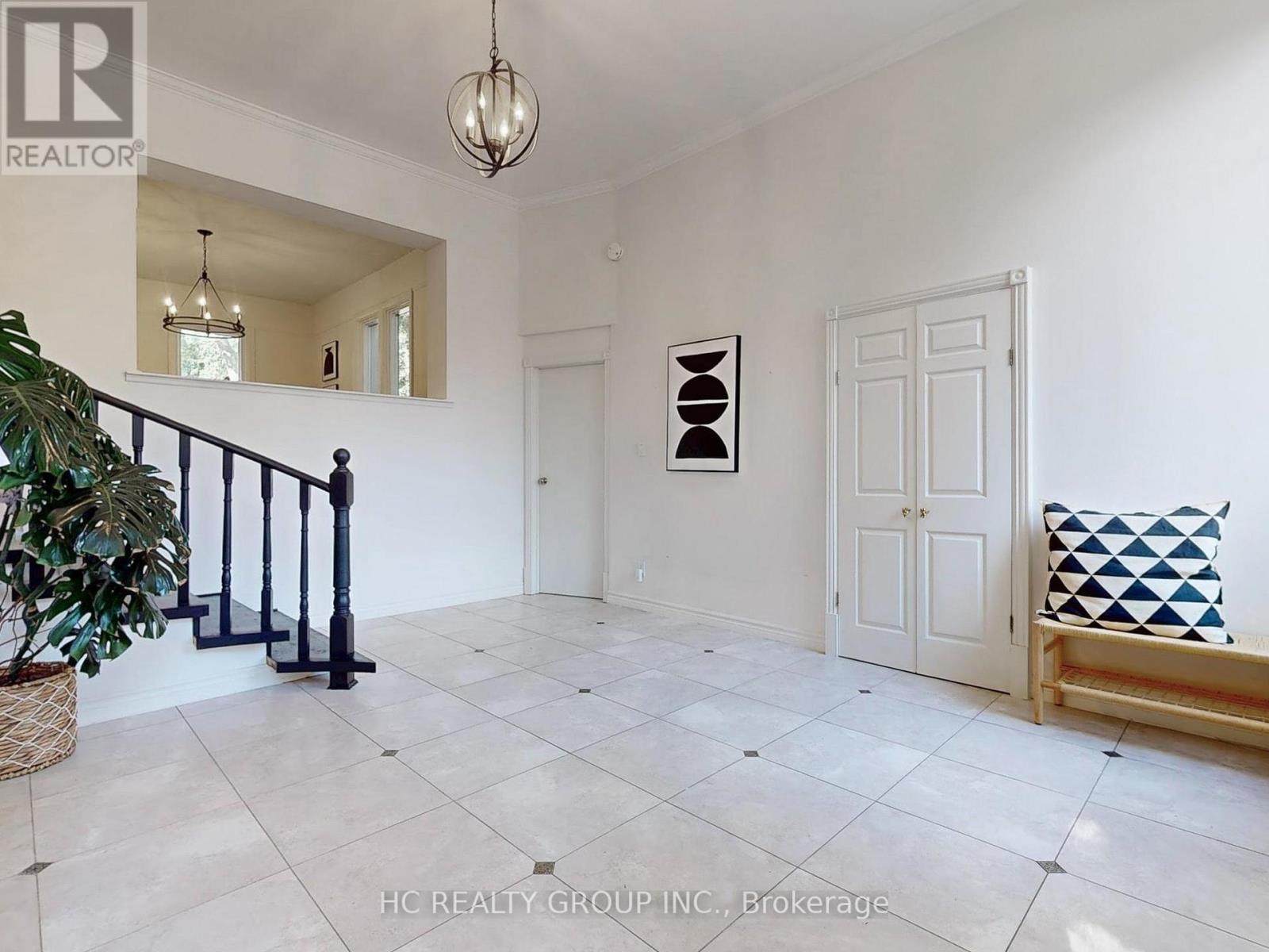 124 Lawrence Avenue E, Toronto, Ontario  M4N 1S8 - Photo 42 - C12369459