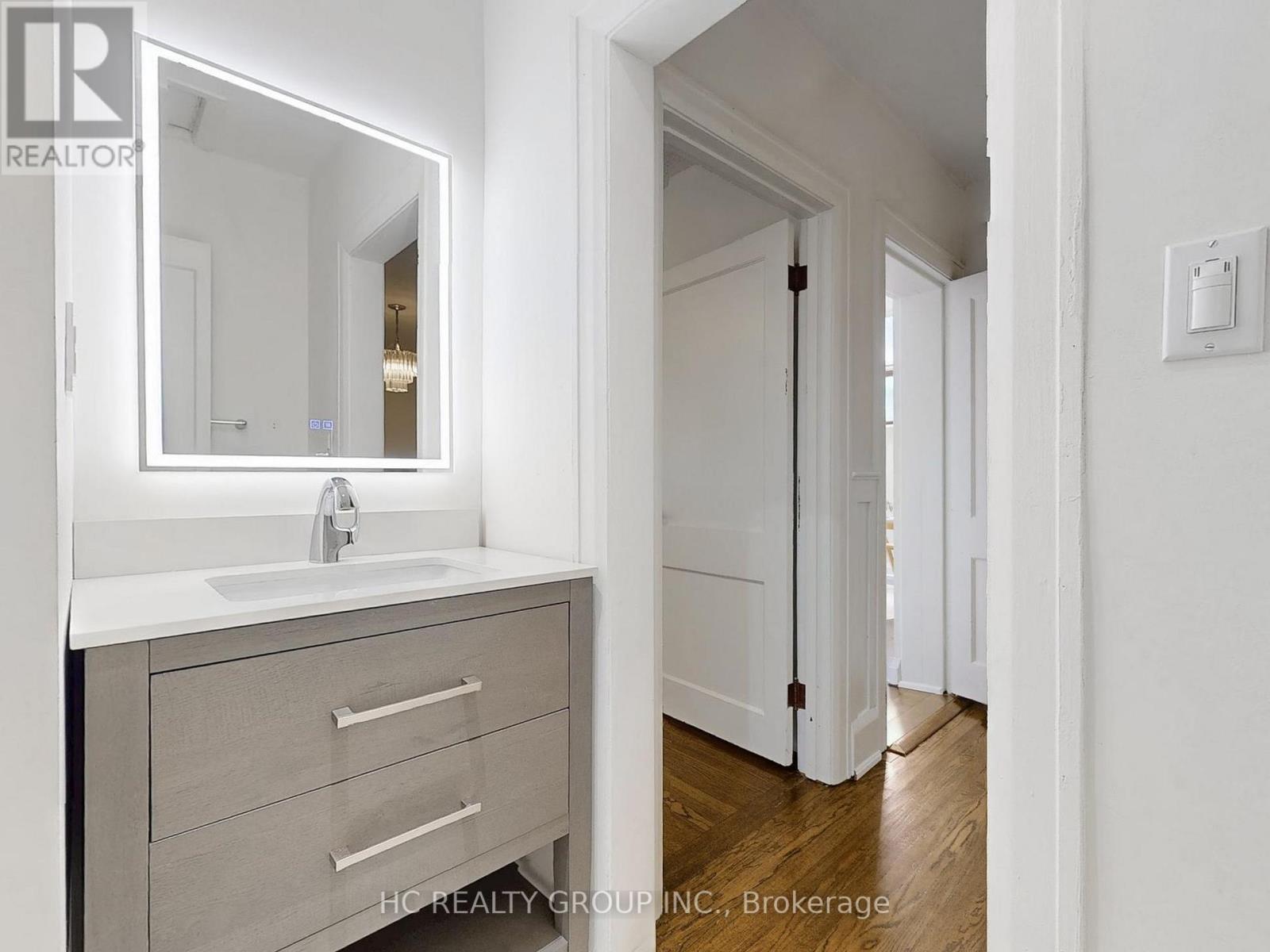 124 Lawrence Avenue E, Toronto, Ontario  M4N 1S8 - Photo 29 - C12369459