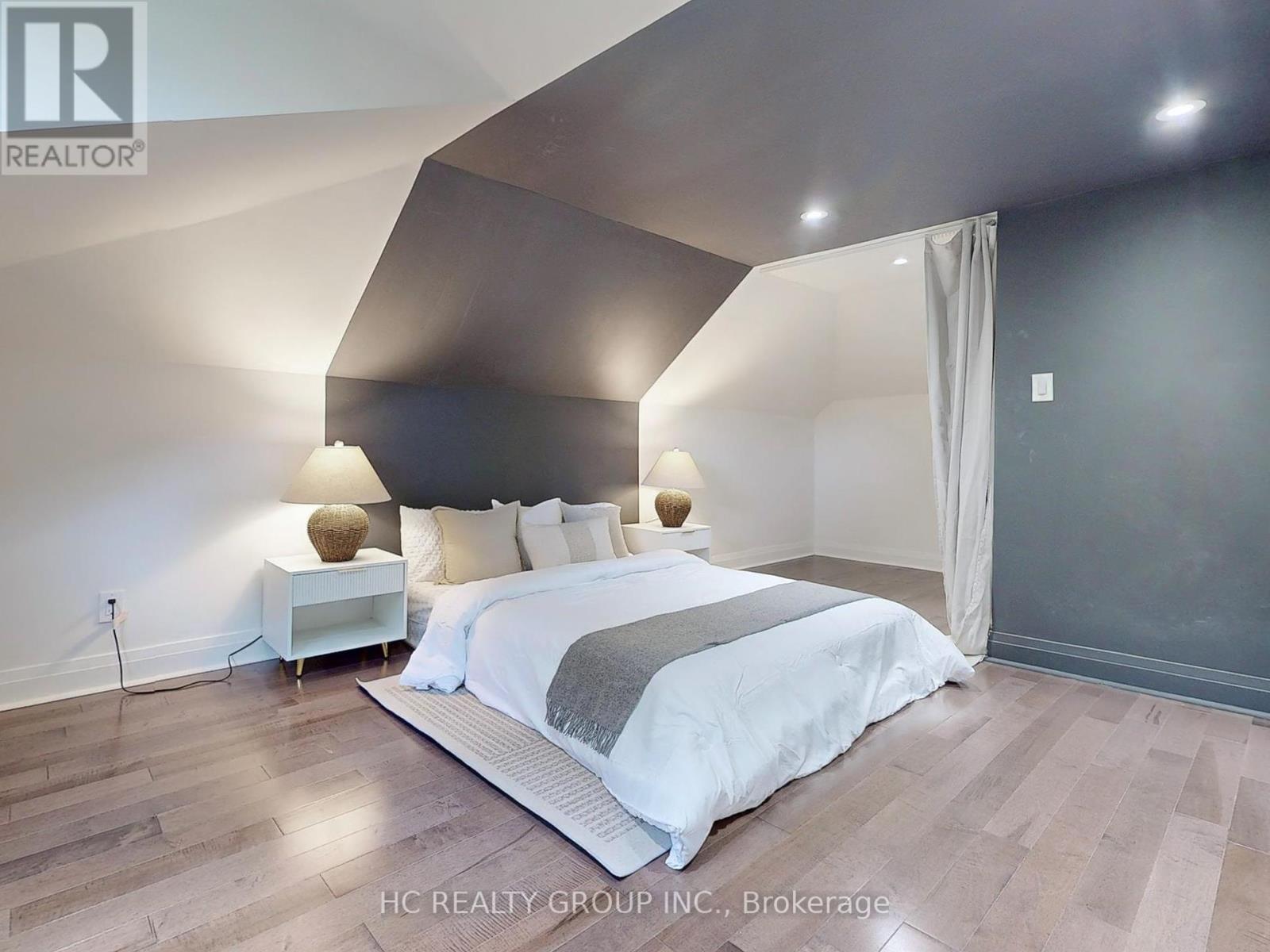 124 Lawrence Avenue E, Toronto, Ontario  M4N 1S8 - Photo 33 - C12369459
