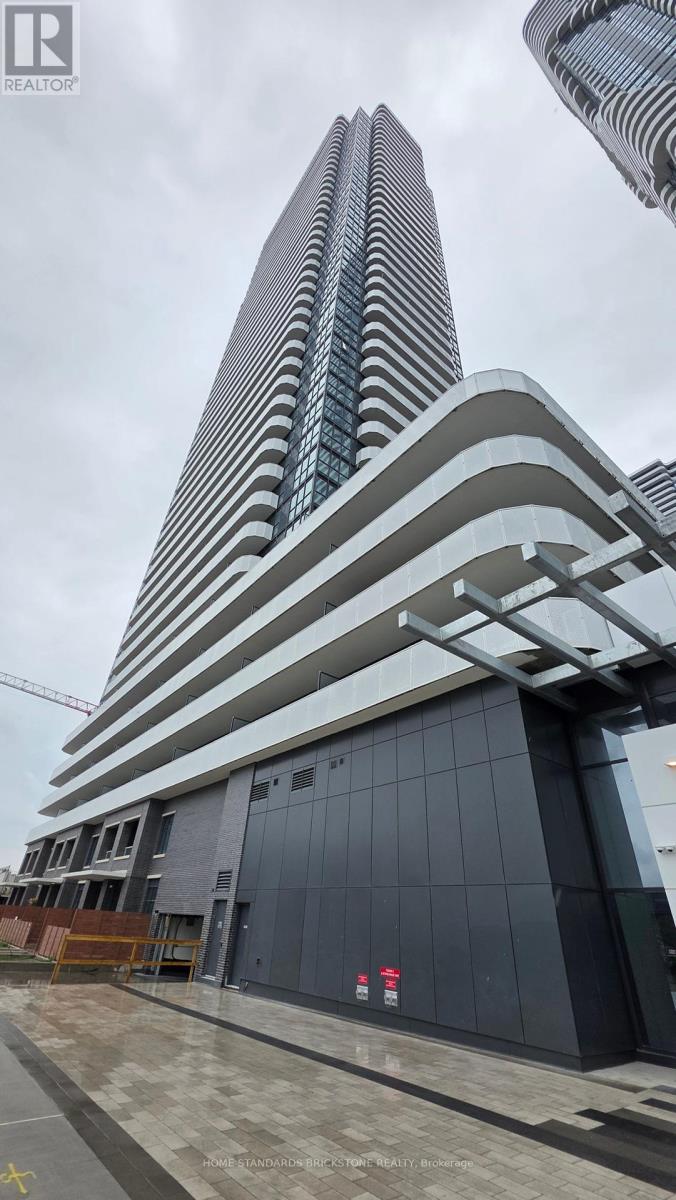 3711 - 28 INTERCHANGE WAY, Vaughan, Ontario