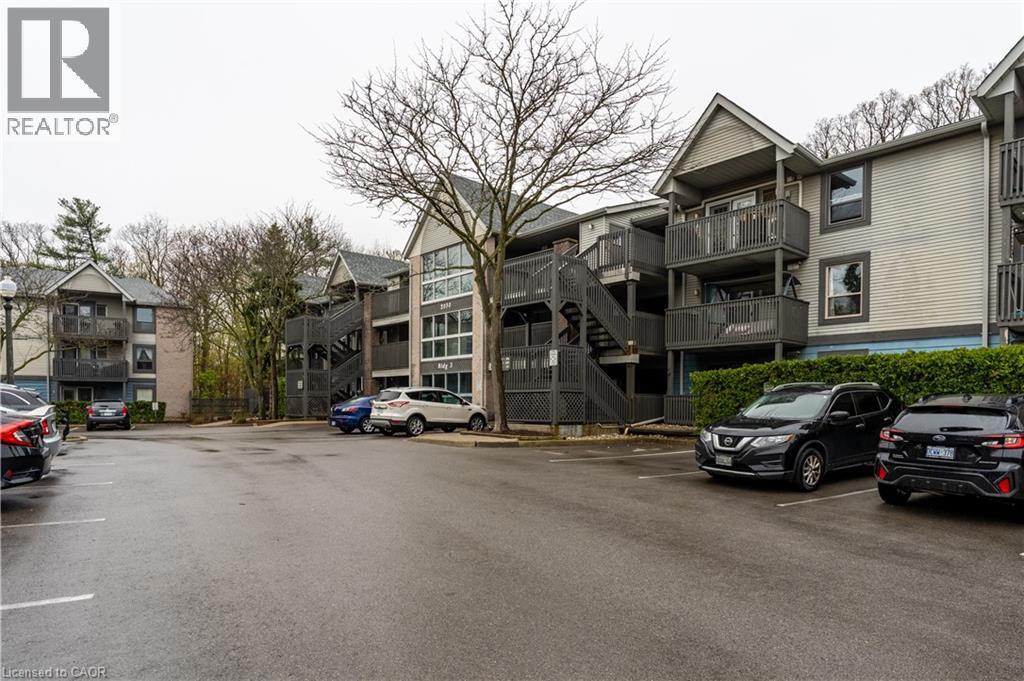 2030 Cleaver Avenue Unit# 302, Burlington, Ontario  L7M 4C3 - Photo 3 - 40725842