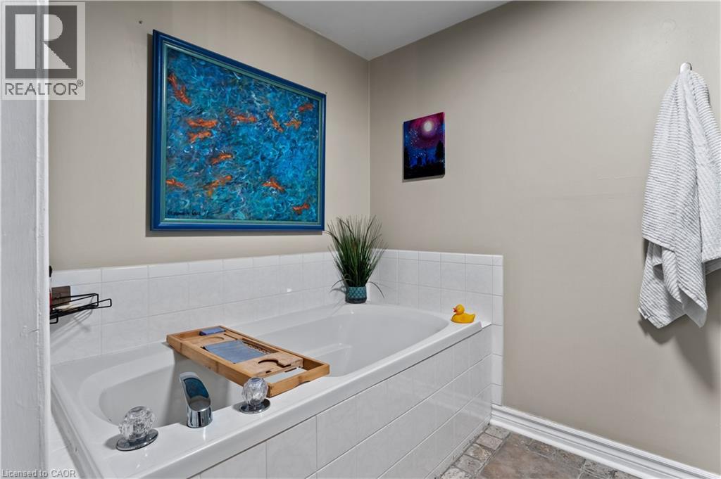 2030 Cleaver Avenue Unit# 302, Burlington, Ontario  L7M 4C3 - Photo 22 - 40725842