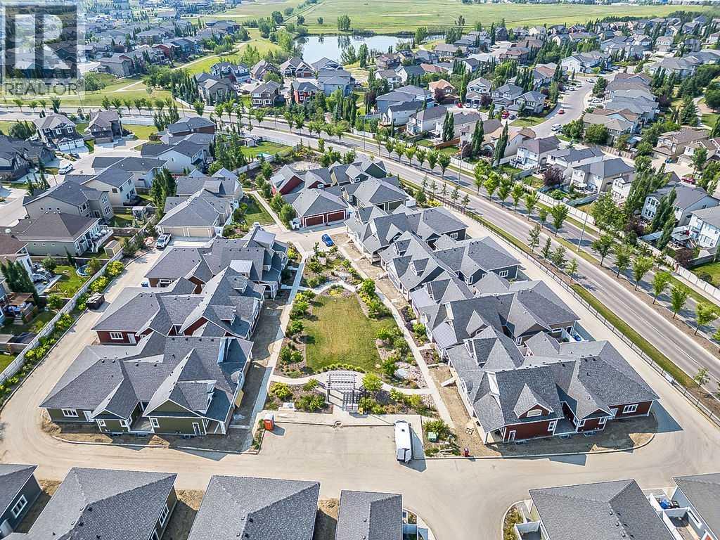 50 Drake Landing Square, Okotoks, Alberta  T1S 0R4 - Photo 3 - A2182712