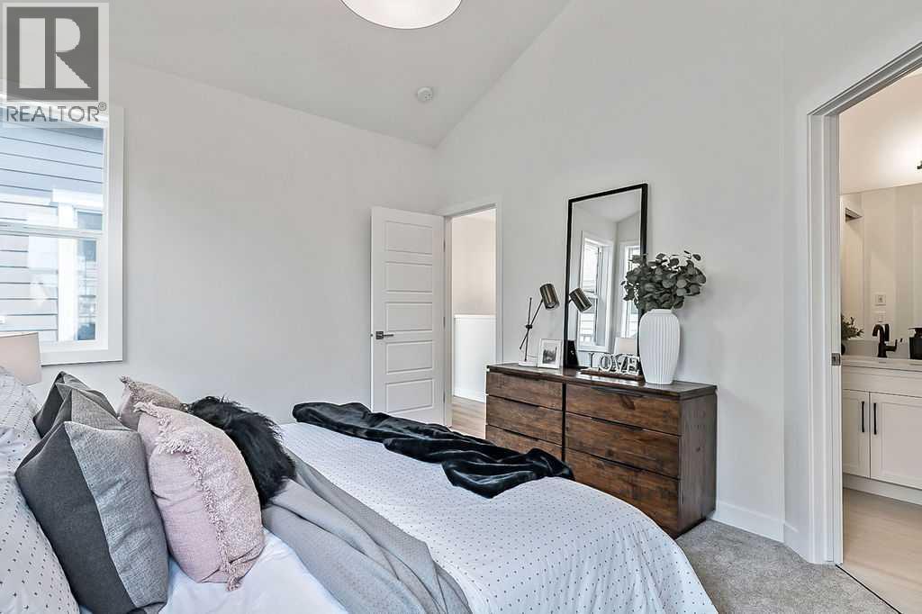 50 Drake Landing Square, Okotoks, Alberta  T1S 0R4 - Photo 16 - A2182712