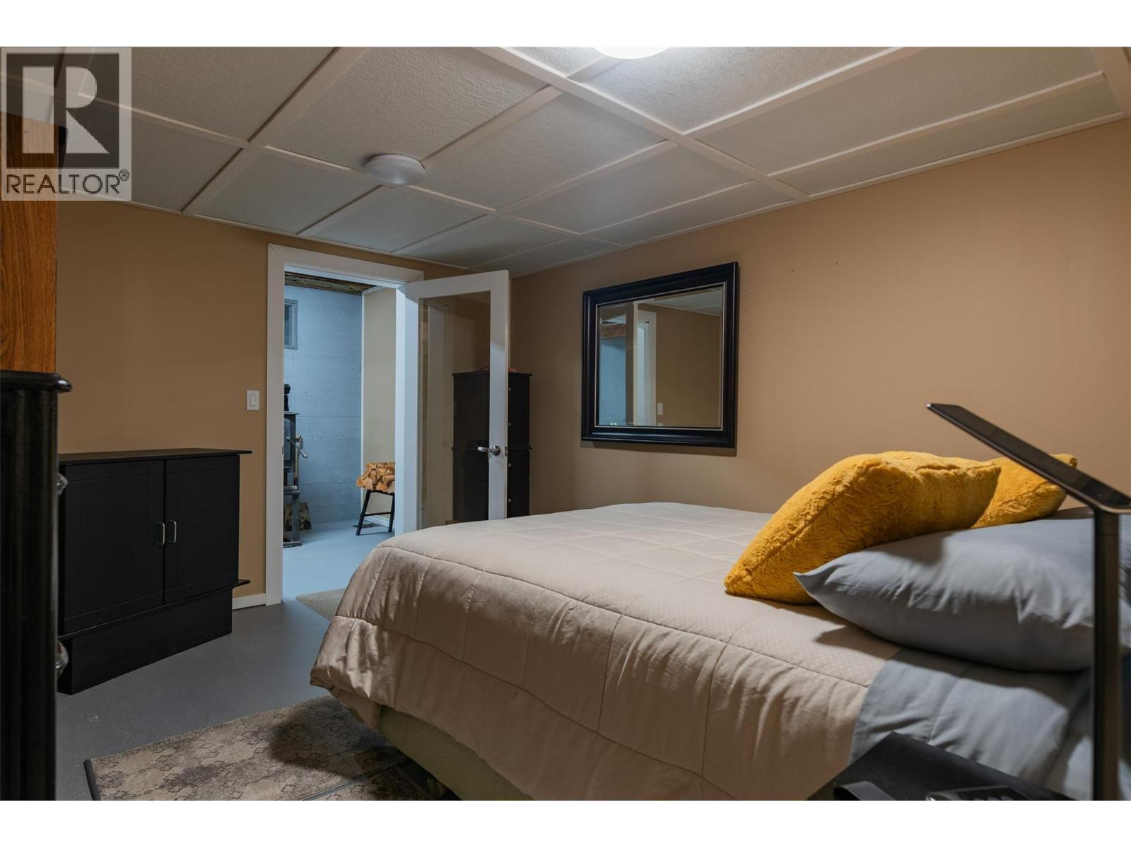 Property at 2060 Casino Road image 3