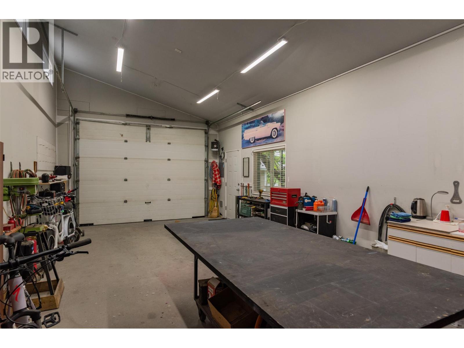 2060 Casino Road, Trail, British Columbia  V1R 4X3 - Photo 44 - 10360915