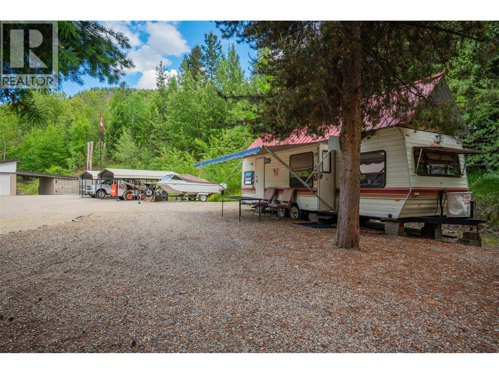 2060 Casino Road, Trail, British Columbia  V1R 4X3 - Photo 54 - 10360915