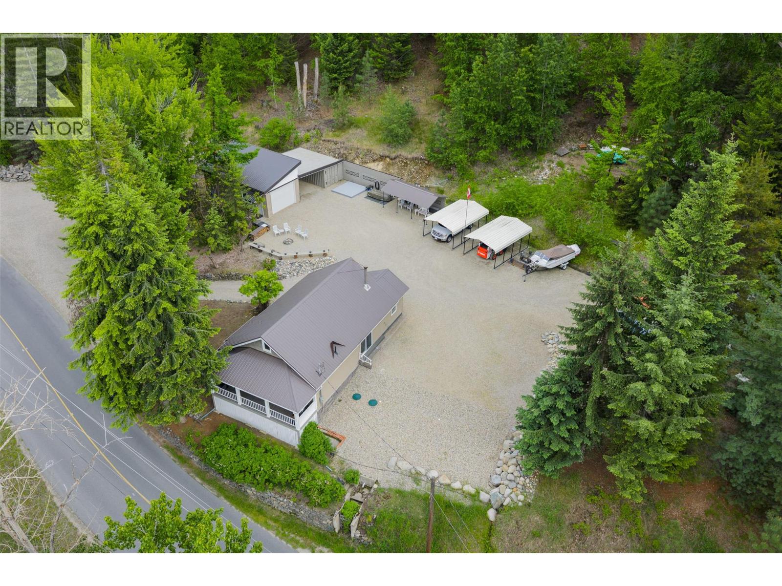 2060 Casino Road, Trail, British Columbia  V1R 4X3 - Photo 59 - 10360915