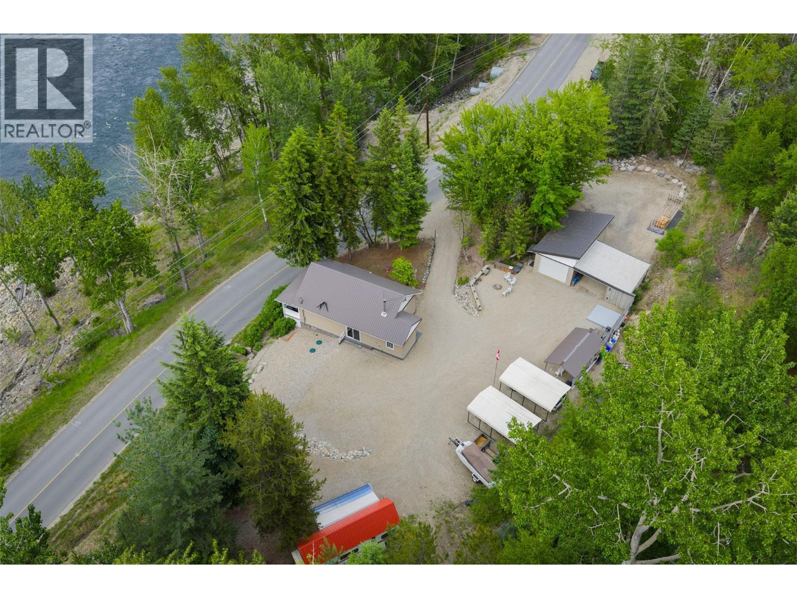 2060 Casino Road, Trail, British Columbia  V1R 4X3 - Photo 66 - 10360915