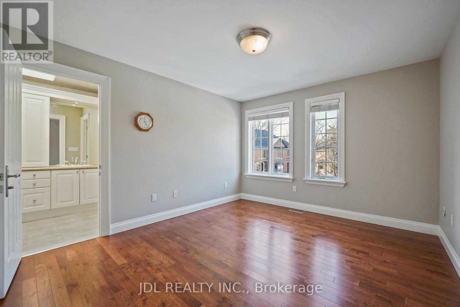 1283 Lindburgh Court, Mississauga, Ontario  L5H 4J2 - Photo 29 - W12369560