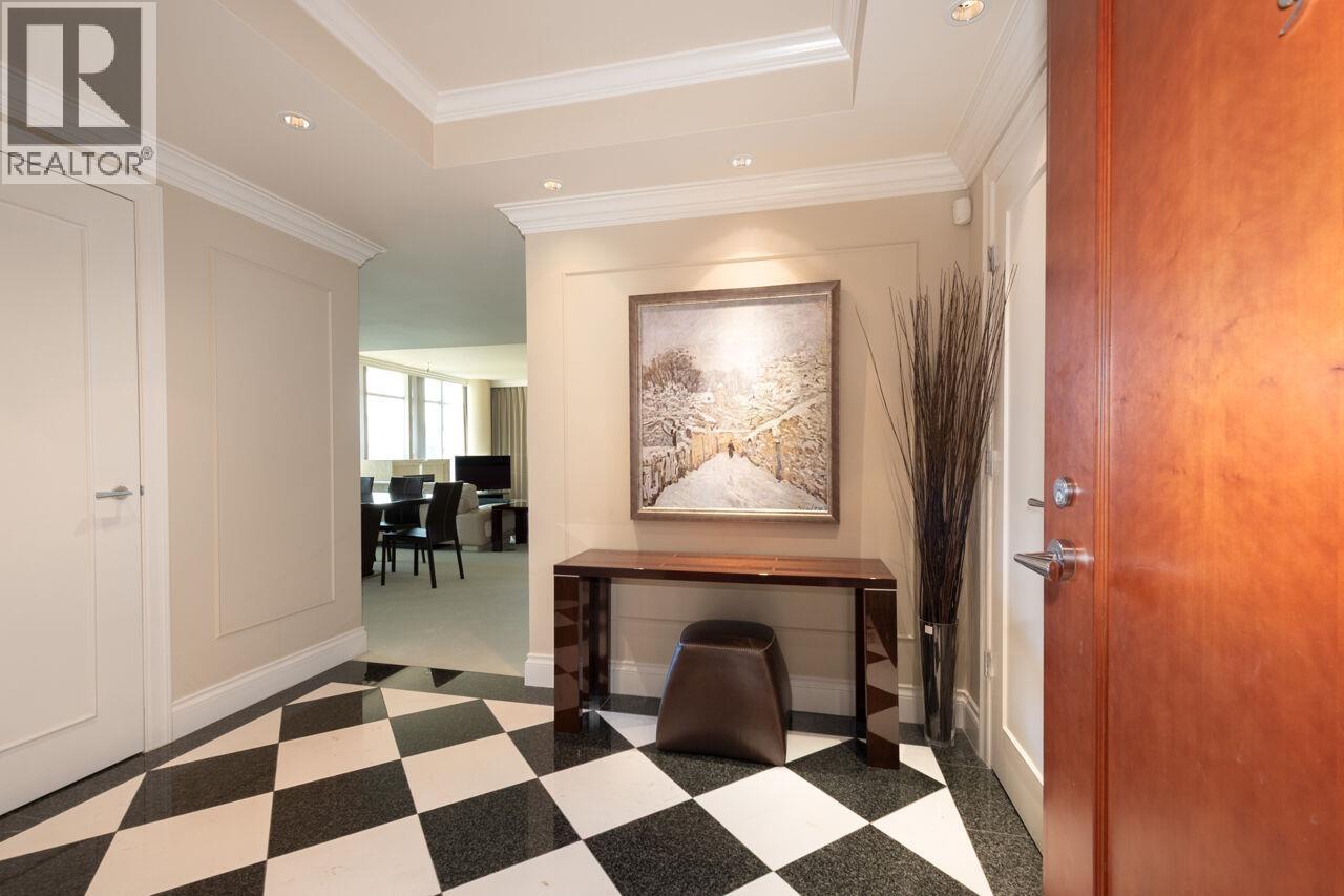 901 1515 Homer Mews, Vancouver, British Columbia  V6Z 3E8 - Photo 2 - R3041271