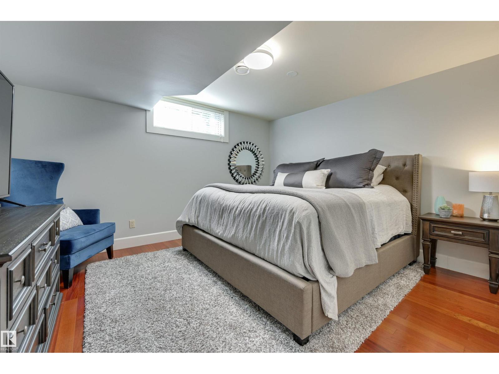 8907 Saskatchewan Dr Nw, Edmonton, Alberta  T6G 2B1 - Photo 45 - E4455174