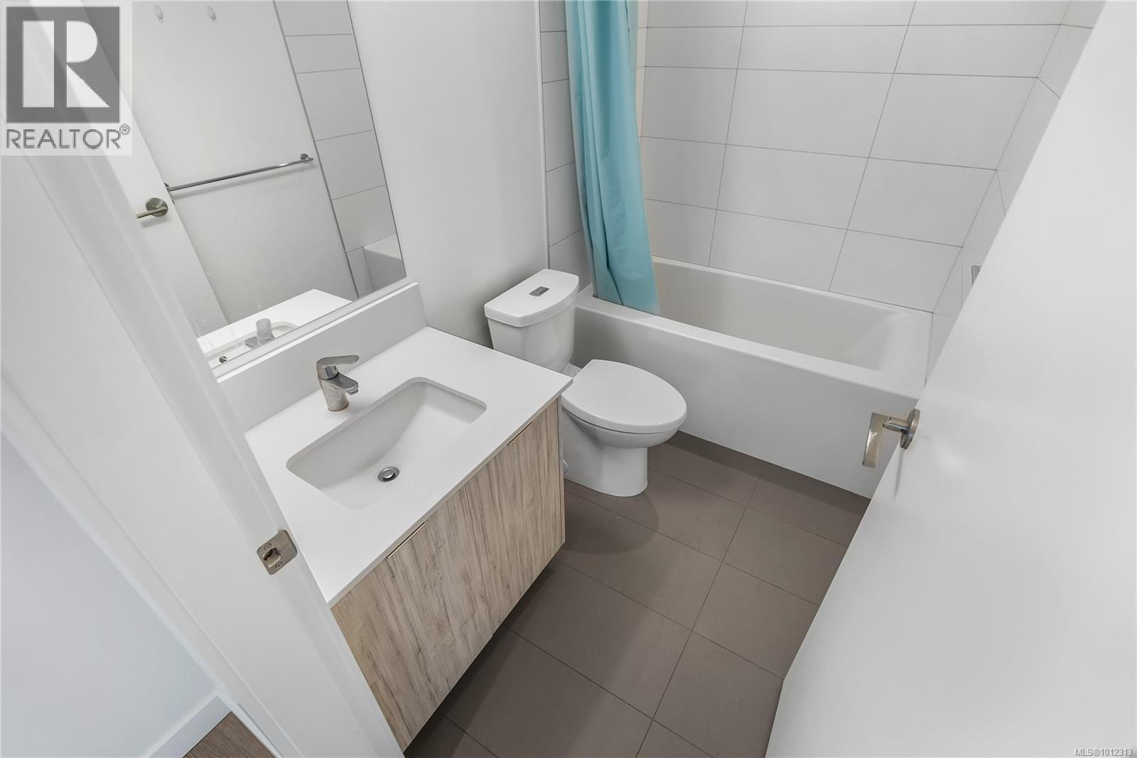 1002 845 Johnson St, Victoria, British Columbia  V8W 0G3 - Photo 21 - 1012313