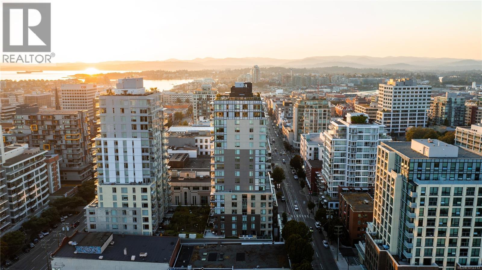 1002 845 Johnson St, Victoria, British Columbia