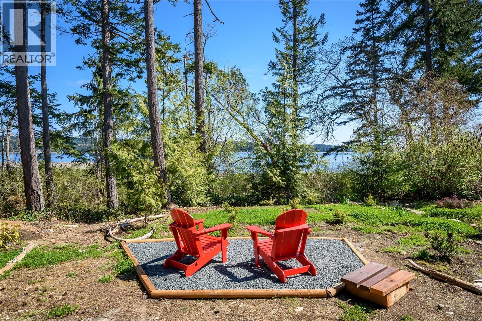 176 Baynes Dr, Fanny Bay, British Columbia  V0R 1W0 - Photo 46 - 1004415