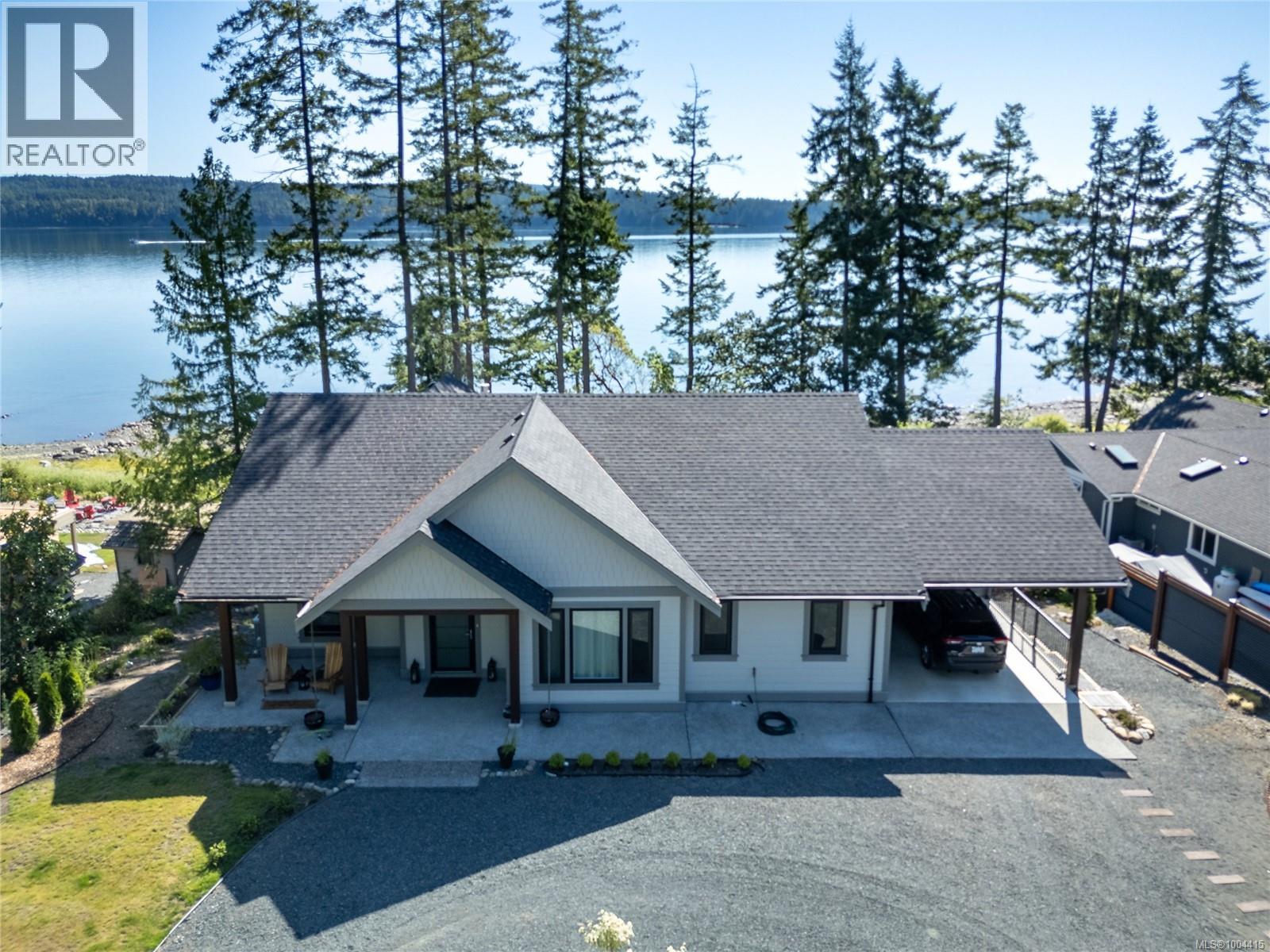 176 Baynes Dr, Fanny Bay, British Columbia  V0R 1W0 - Photo 2 - 1004415